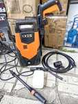 Продавам водоструйка IXES IX PRC 1400 – компактна и мощна