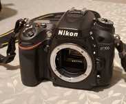 Nikon D7100 cu 2 obiective 16-85 mm si 70-300mm