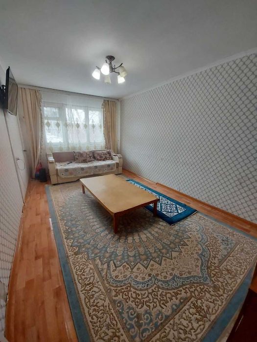 `Продам 2 комн квартиру с раздельной планировкой, 11а мкр-н, Майкудук