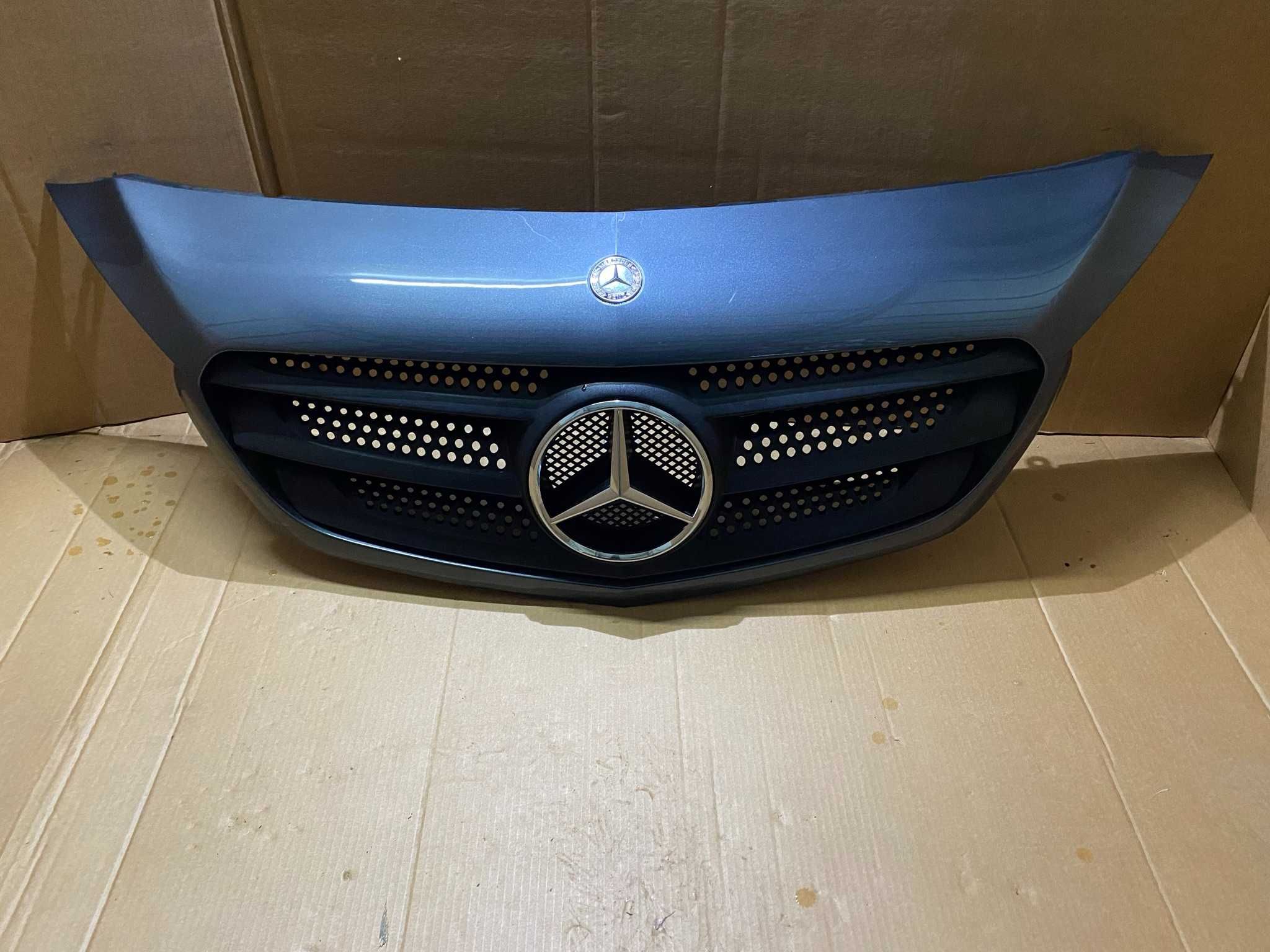 Grila radiator cu stema Mercedes Citan, stare noua, originala