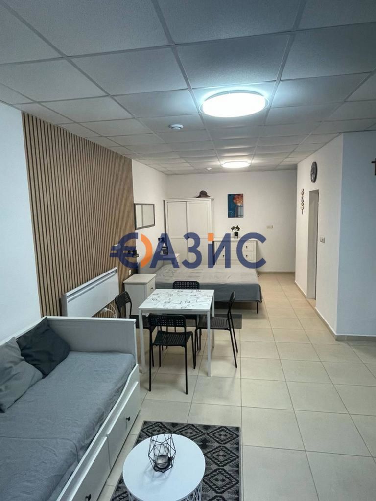 Продава се Едностаен апартамент в к.к. Слънчев бряг - 63 кв.м за 699 €/кв.м - Снимка #2