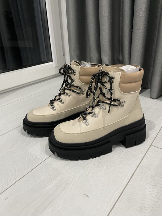 Зимни Боти на Only