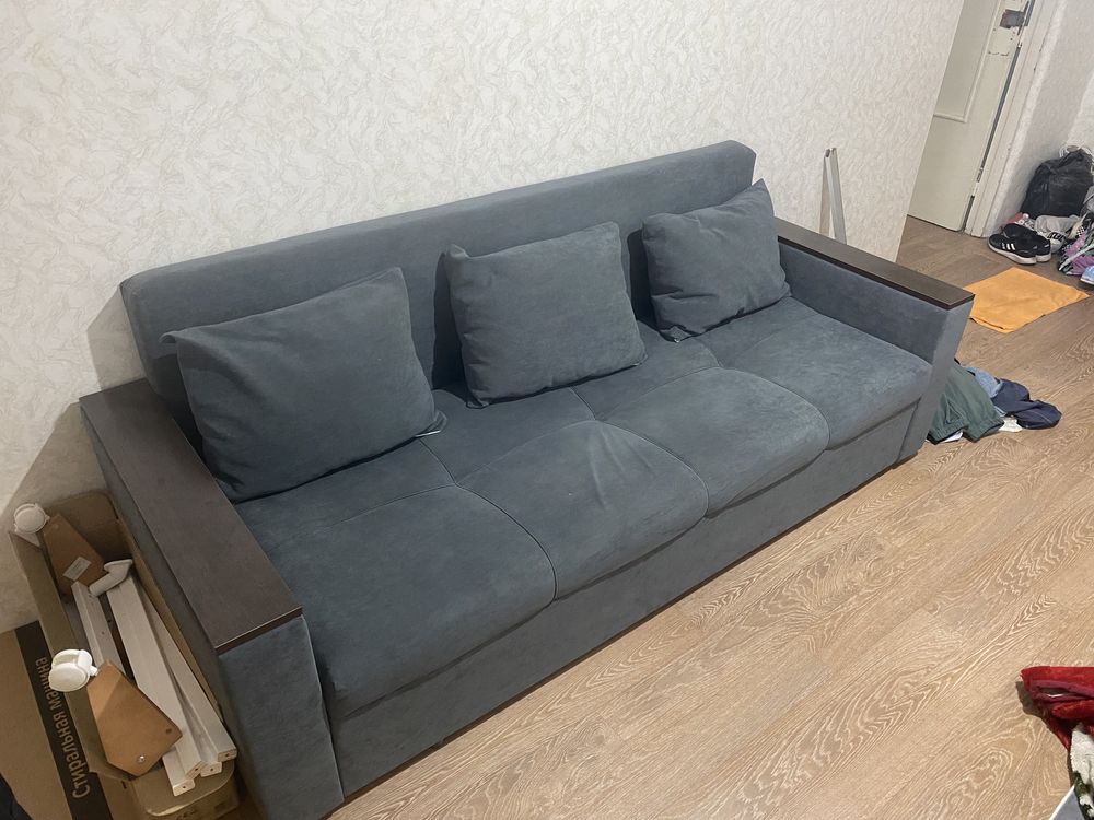 Продам диван в отлином состоянии