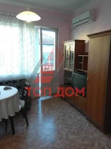 Дава се под наем Тристаен апартамент в Варна, Център - 65 кв.м за 510 € - Снимка #2