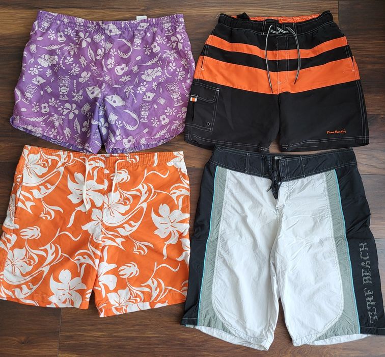 Pantaloni scurti/sorturi/bermude, marimile M - XL