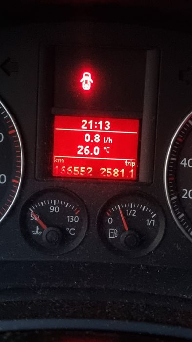 Vând VW Golf 5 1.4