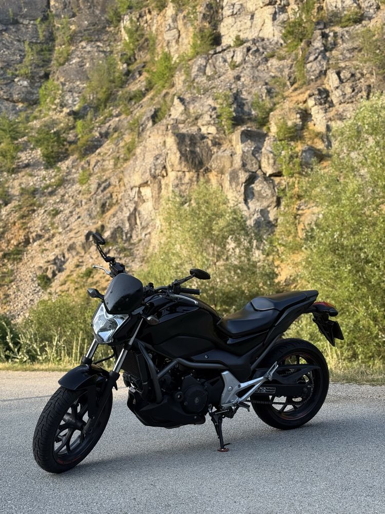 Honda Nc700s naked A2 35kw.ktm,kawasaki,aprilia,suzuki,yamaha,triumph