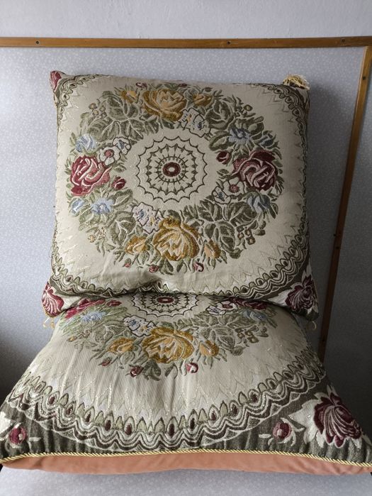 Подушки диванные. 500 тг за штуку