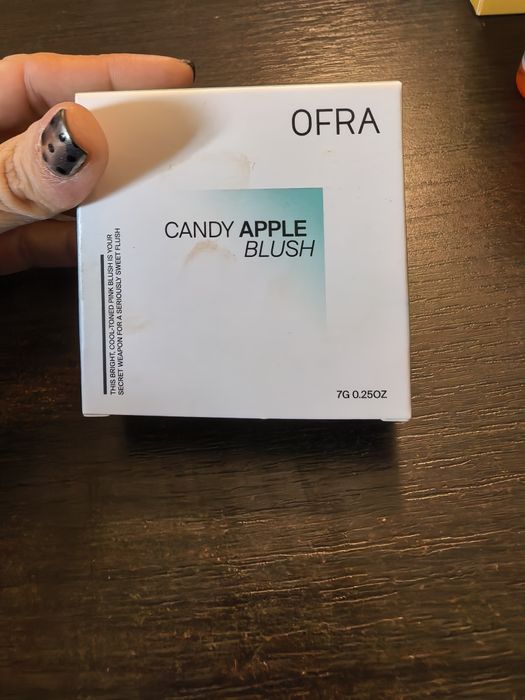 Козметика Lush, Ofra, Pixi