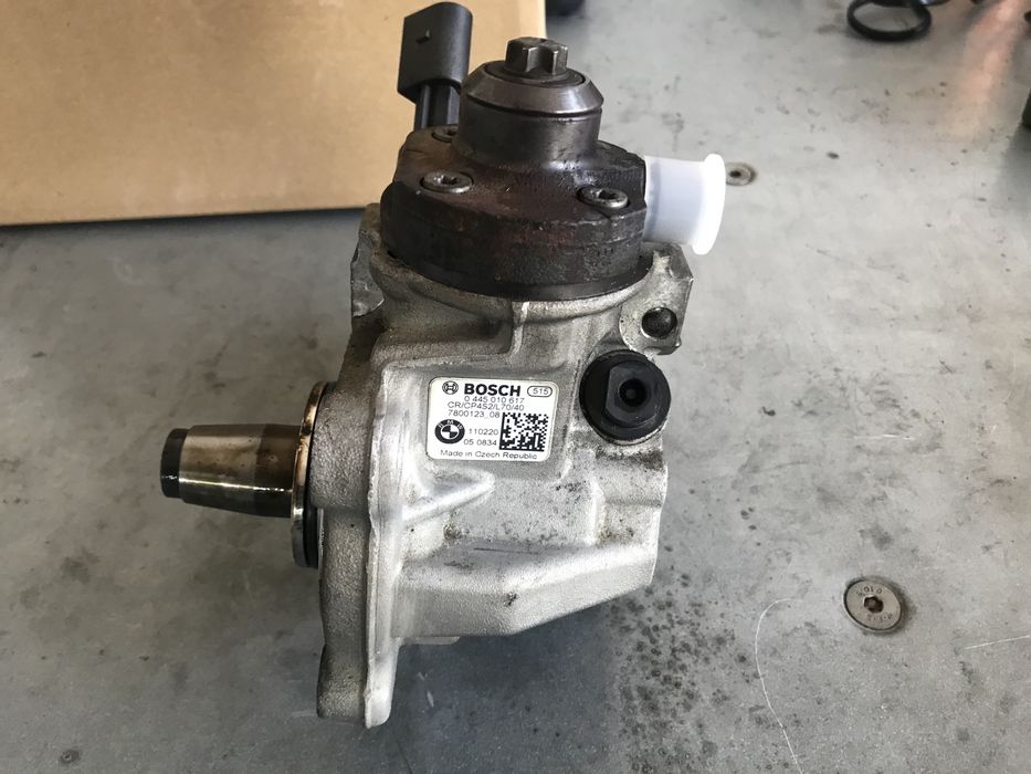 Pompa de inalta presiune BMW 3.0D,seria3,5,7.Cod 0445010617
