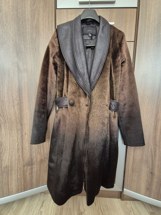 Дамско зимно палто Юнона