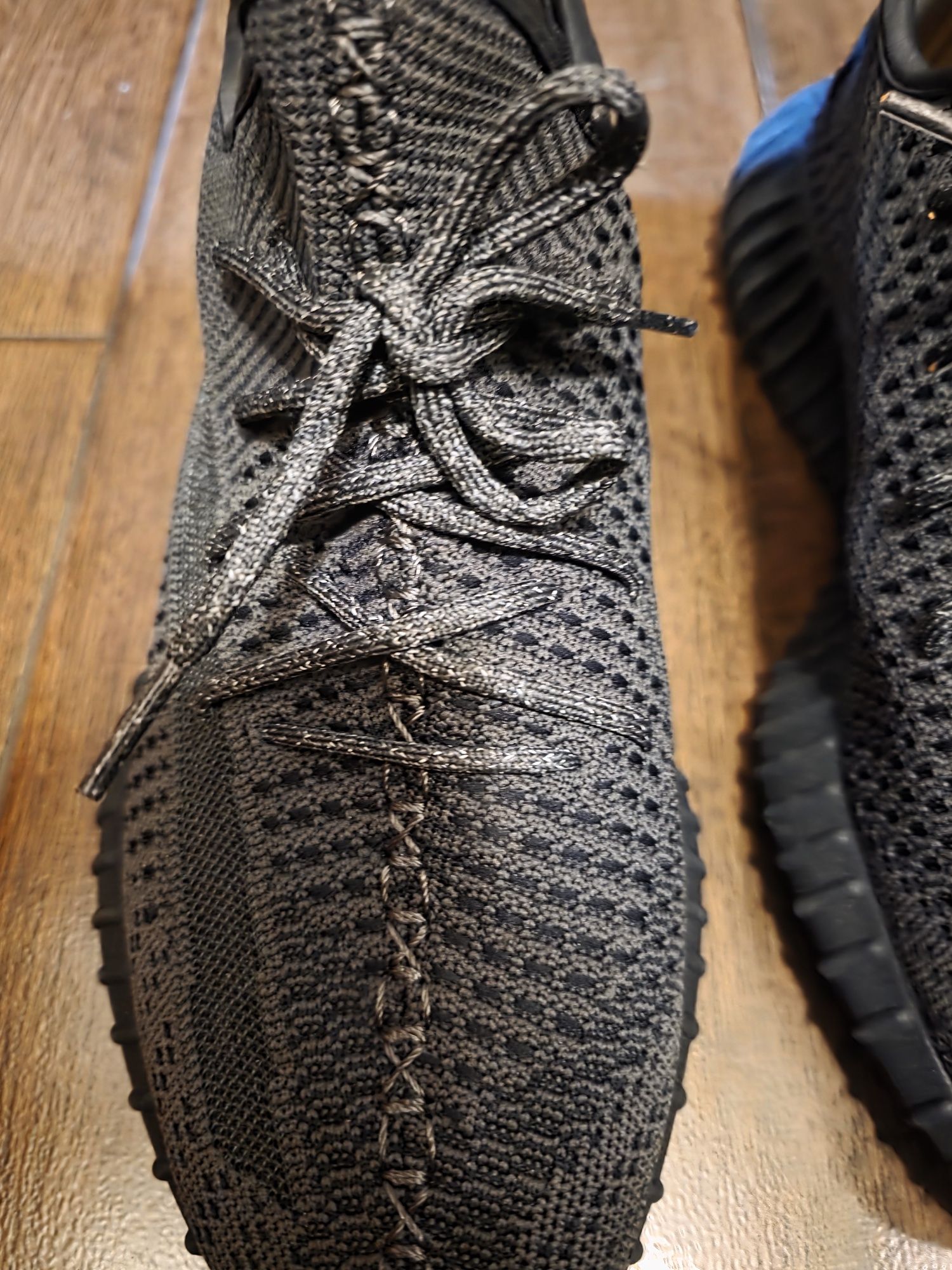 Adidas Yeezy 350 v2 , Black