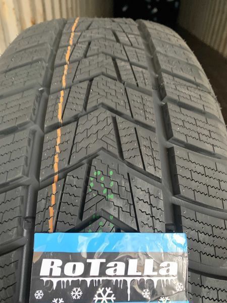 Нови зимни гуми ROTALLA SETULA W RACE S330 225/55R18 102V XL НОВ DOT