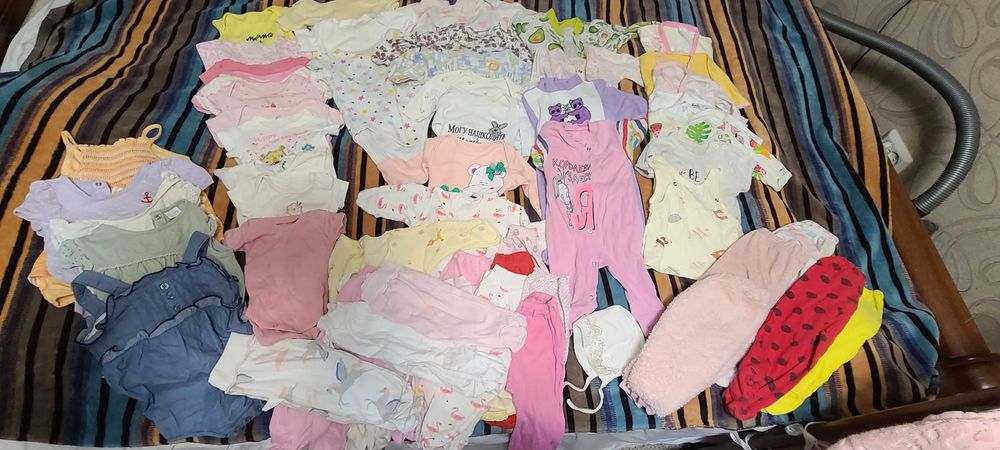 Очень срочно продаю детские вещи