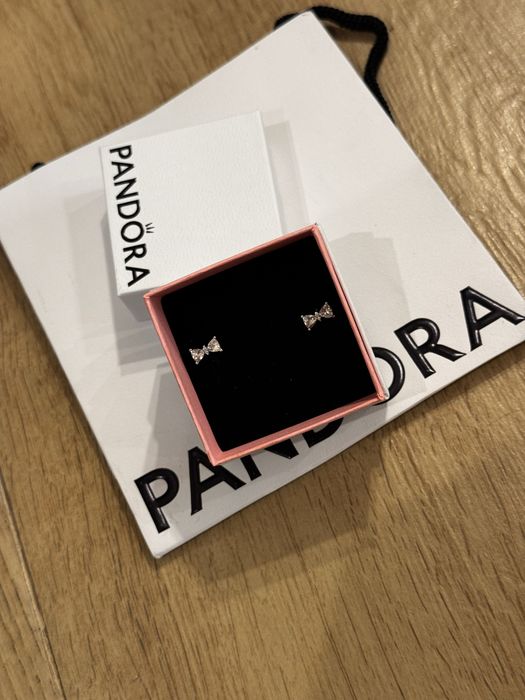 Pandora обеци Пандора