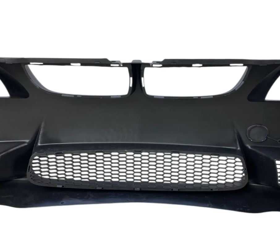 Предна броня за BMW E90 2008+ М3 дизайн с отвори за халогени