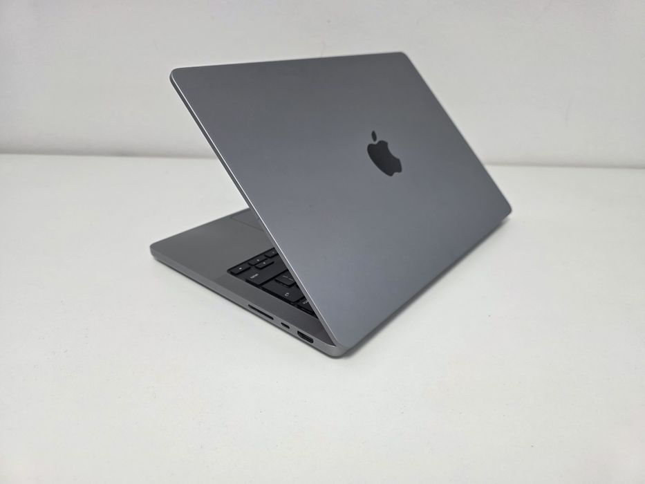 Macbook 14 Retina M1 PRO 16gb 2021 . Factura + GARANTIE