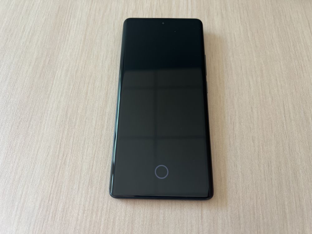 Продавам Xiaomi Redmi Note 14 Pro 256/8+4GB