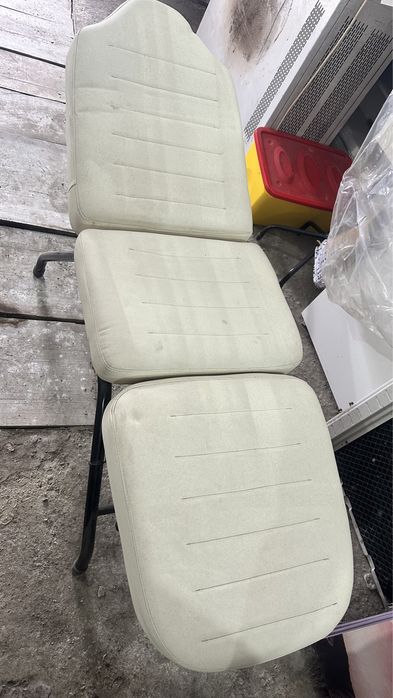 Продам кушетку в хорошем состоянии