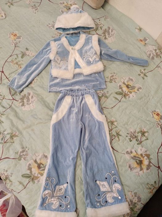 Костюм новогодний