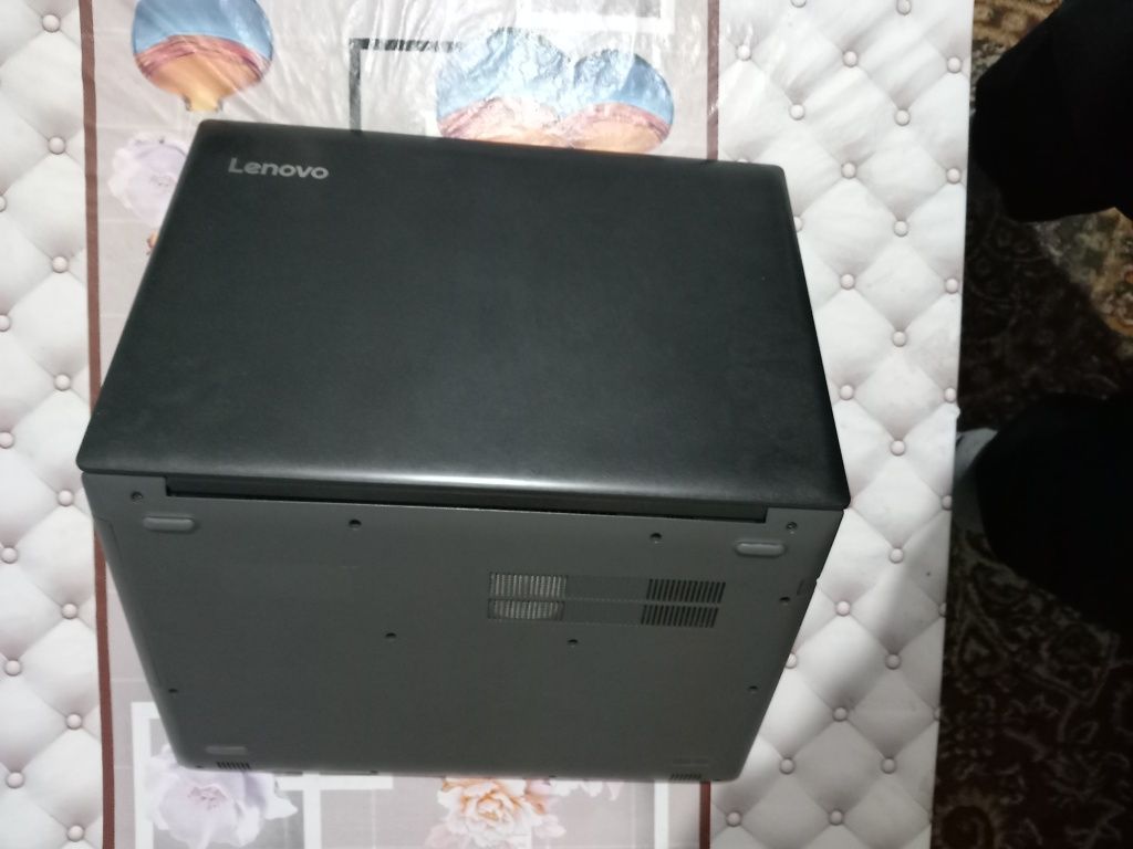 Notebook Lenovo 330