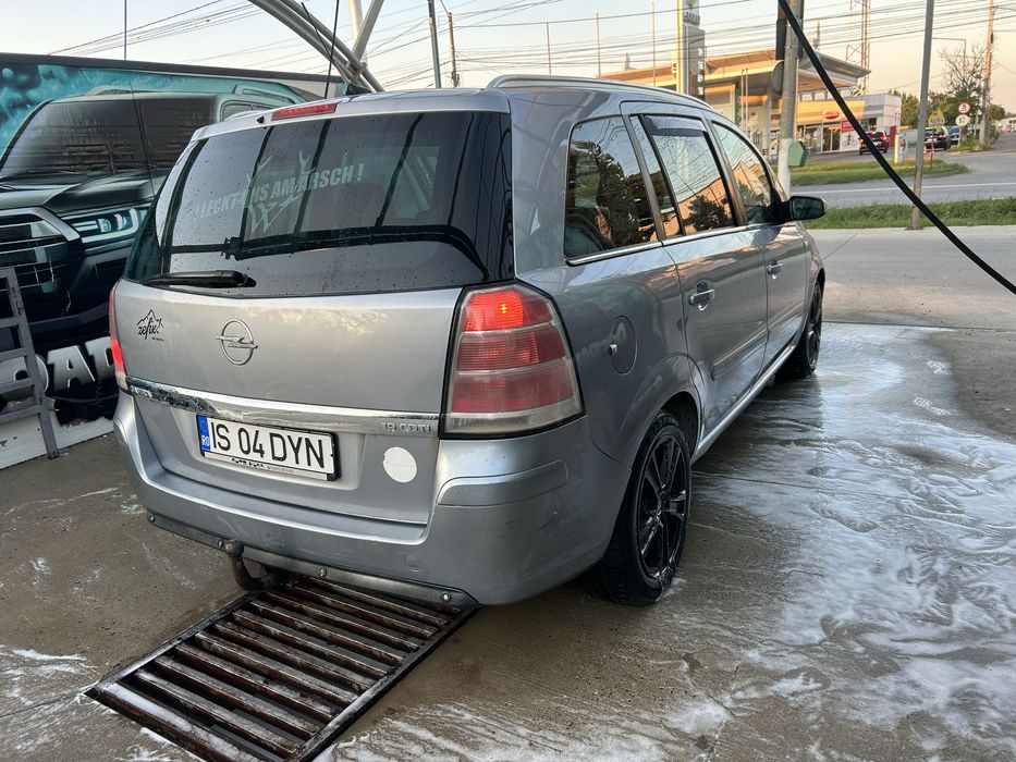 Opel zafira 1.9 cdti