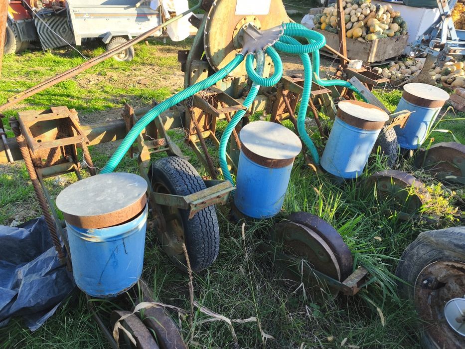 Semănătoare porumb