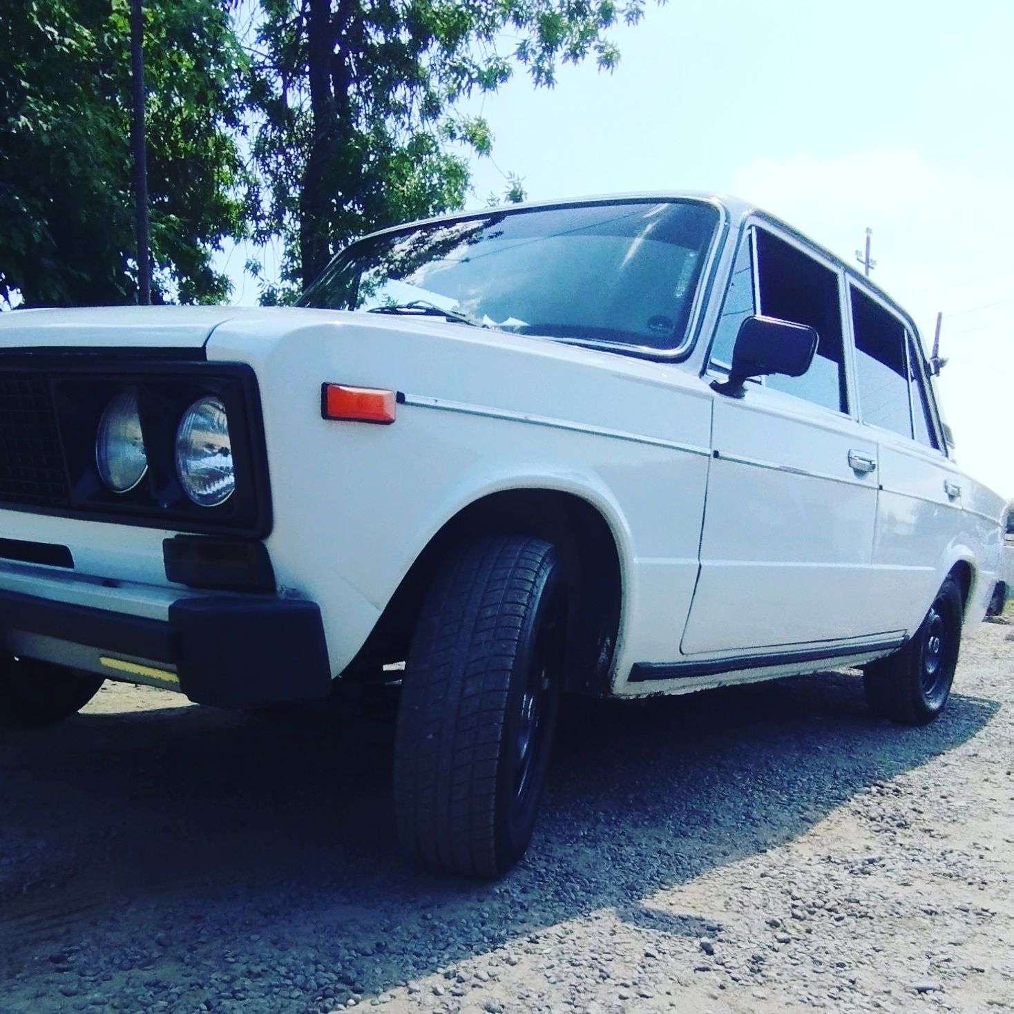 Vaz 2106 yil 1987 gaz qoyilmagan