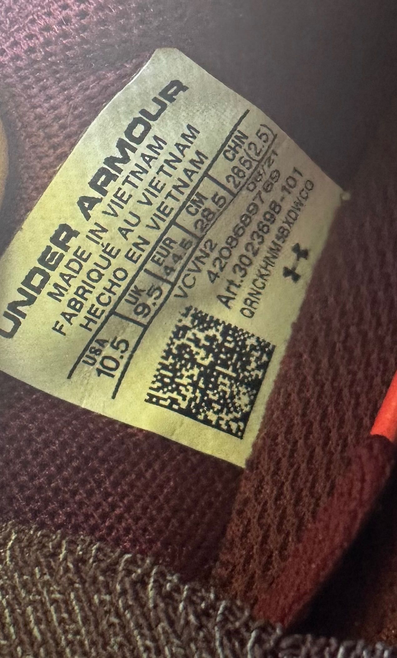 Under armour  tribase reign
