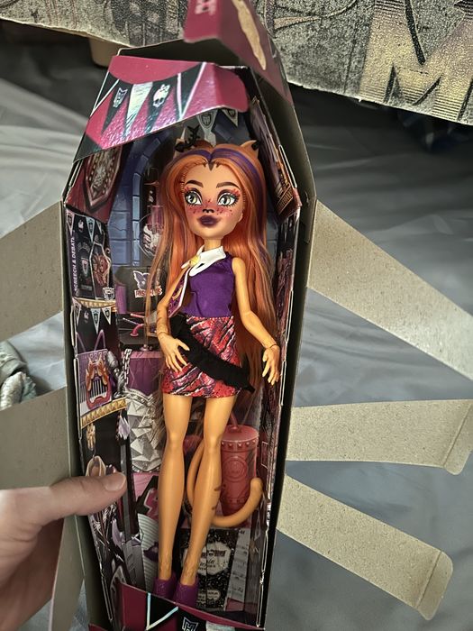 Кукла монстр хай !