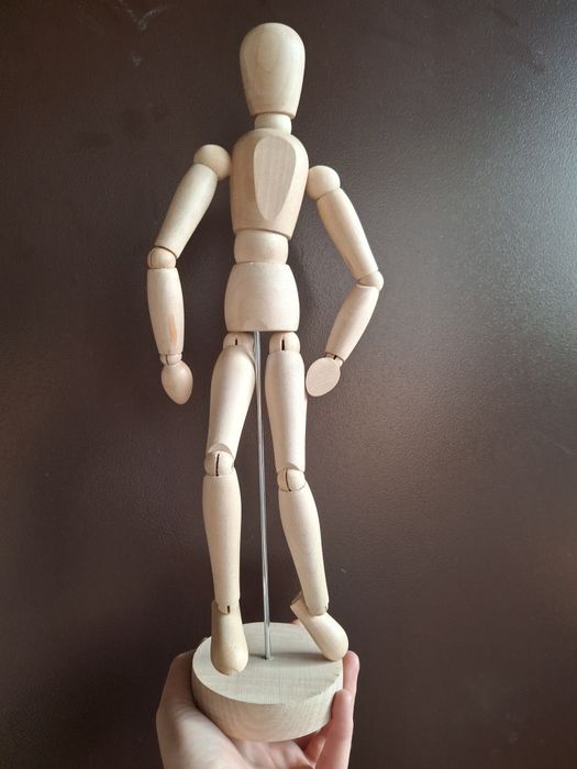 Художественный манекен