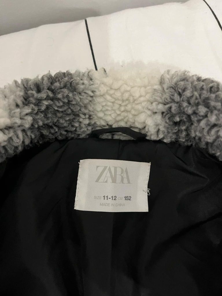 Палто на Zara 152 размер