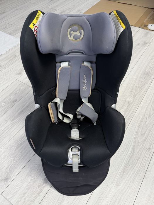 Scaun auto CYBEX Sirona S i-Size Black