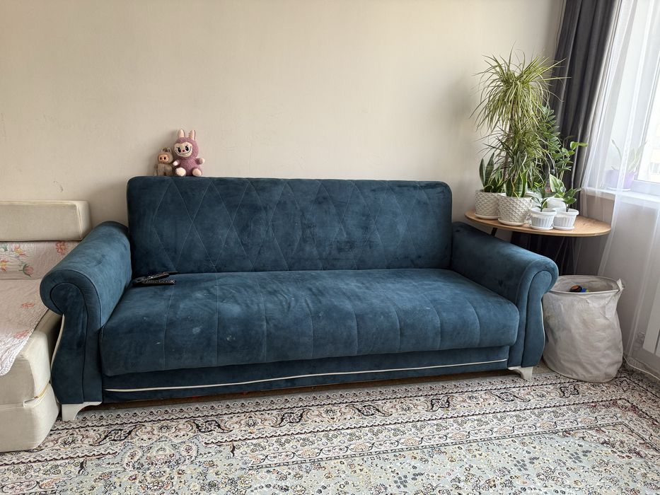 Диван в хорошем состоянии