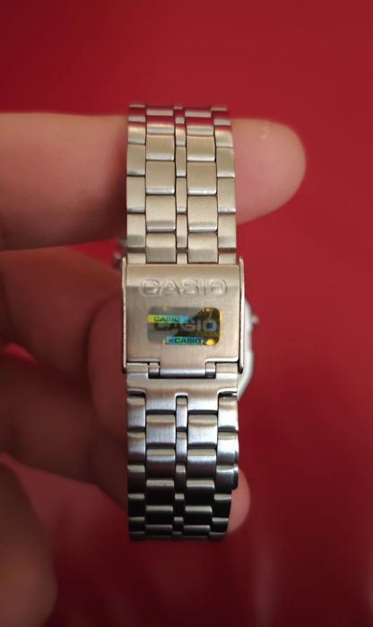 Ретро часовник Casio