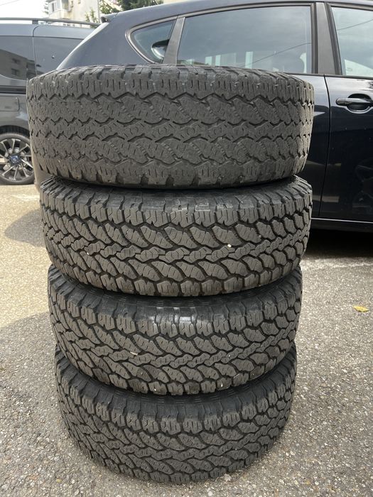 Jante Duster cu anvelope  Off-Road