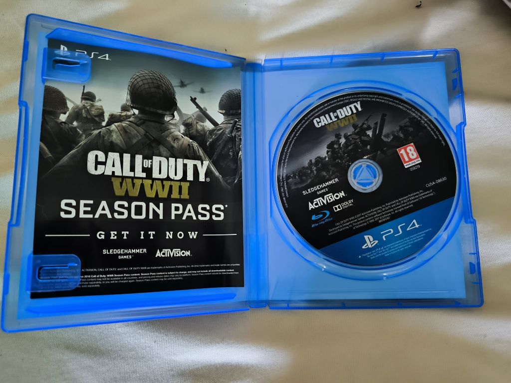 Продавам Call of Duty WWII PS4