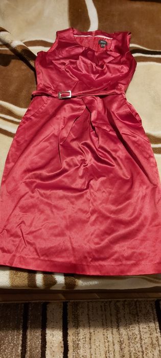 Дамска сатенена рокля на Mexx