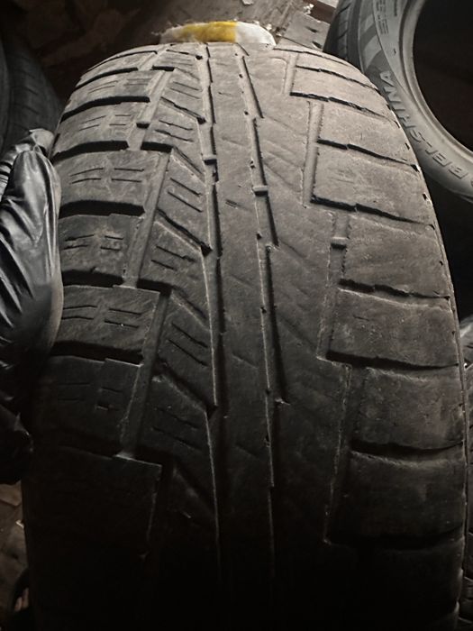 Шины 235/60R16 (7шт)