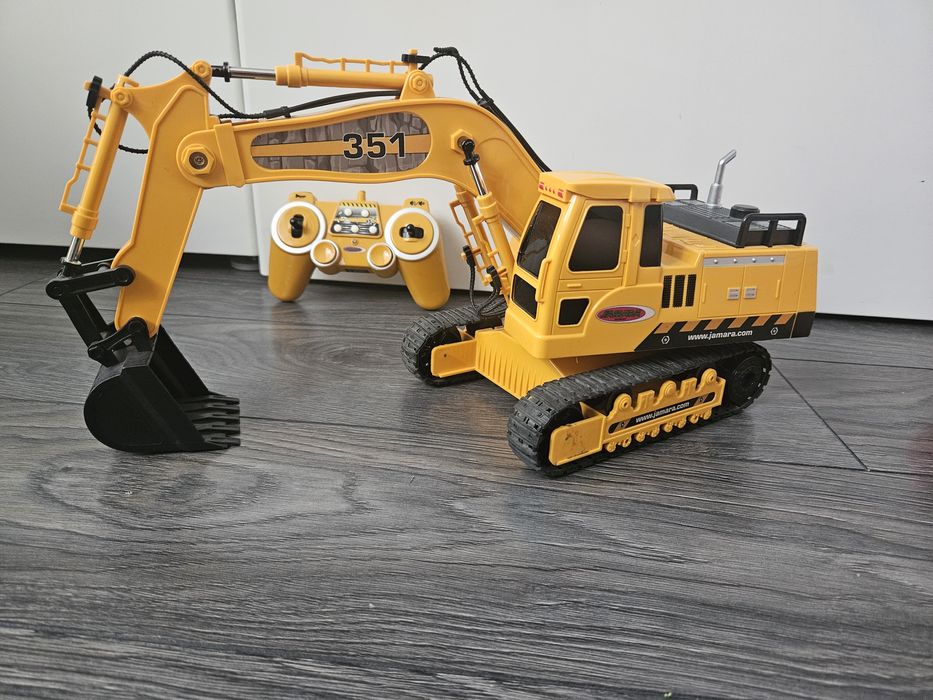 Детски багер Jamara с дистанционно