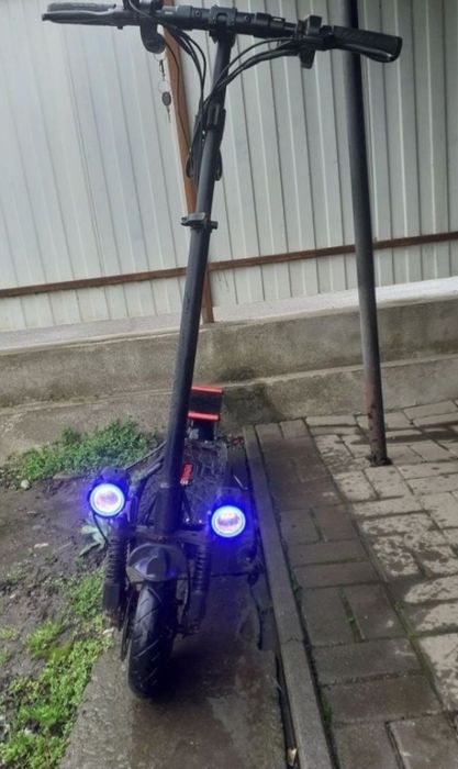 Trotinetă (perfectă stare)