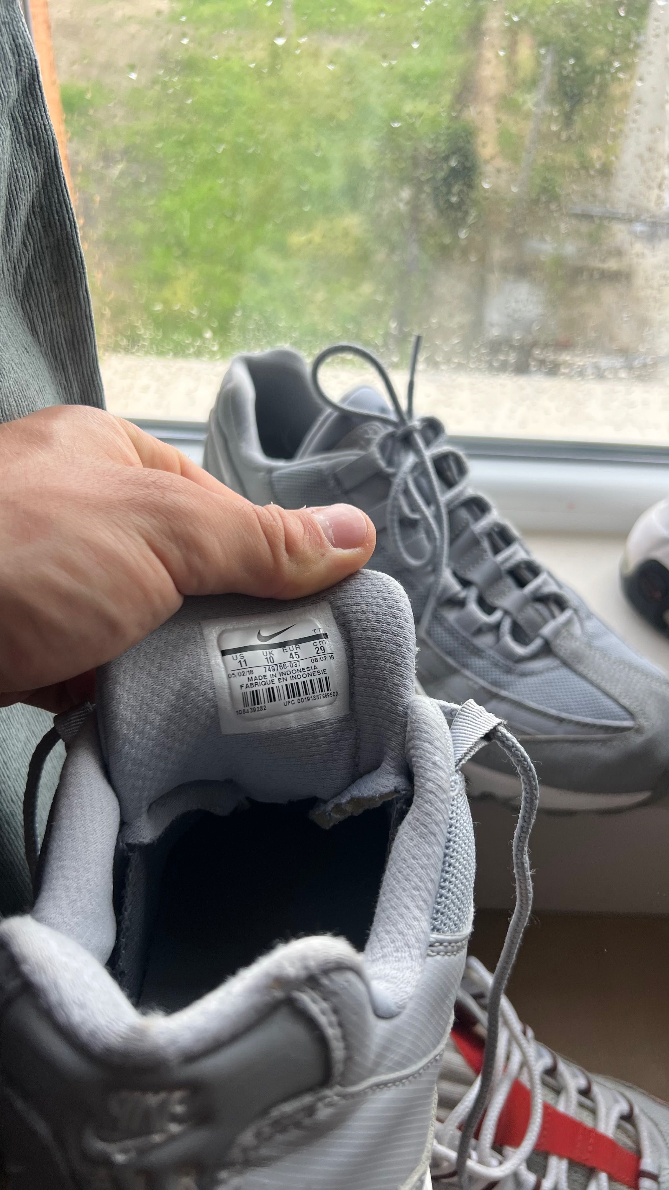 Nike Air Max 95 grey