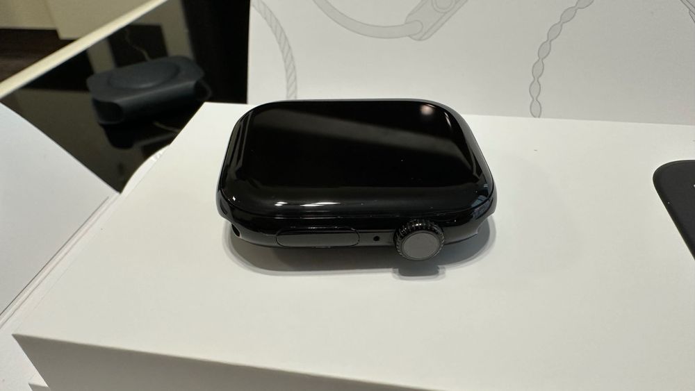 Apple Watch 10 46mm Jet Black