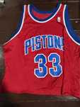 Баскетболен потник на Detroit Pistons