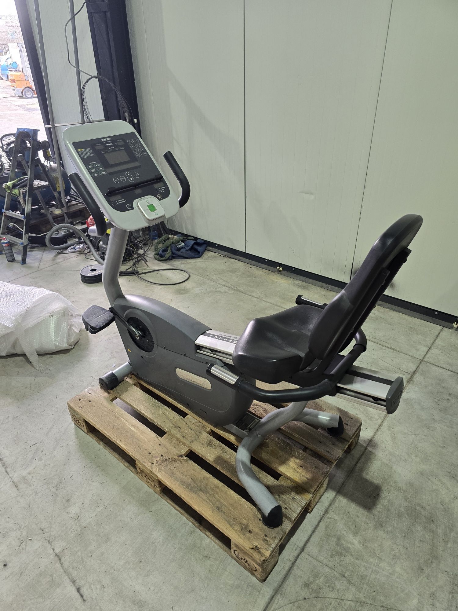 Precor колело с облегалка професионално рециклирано