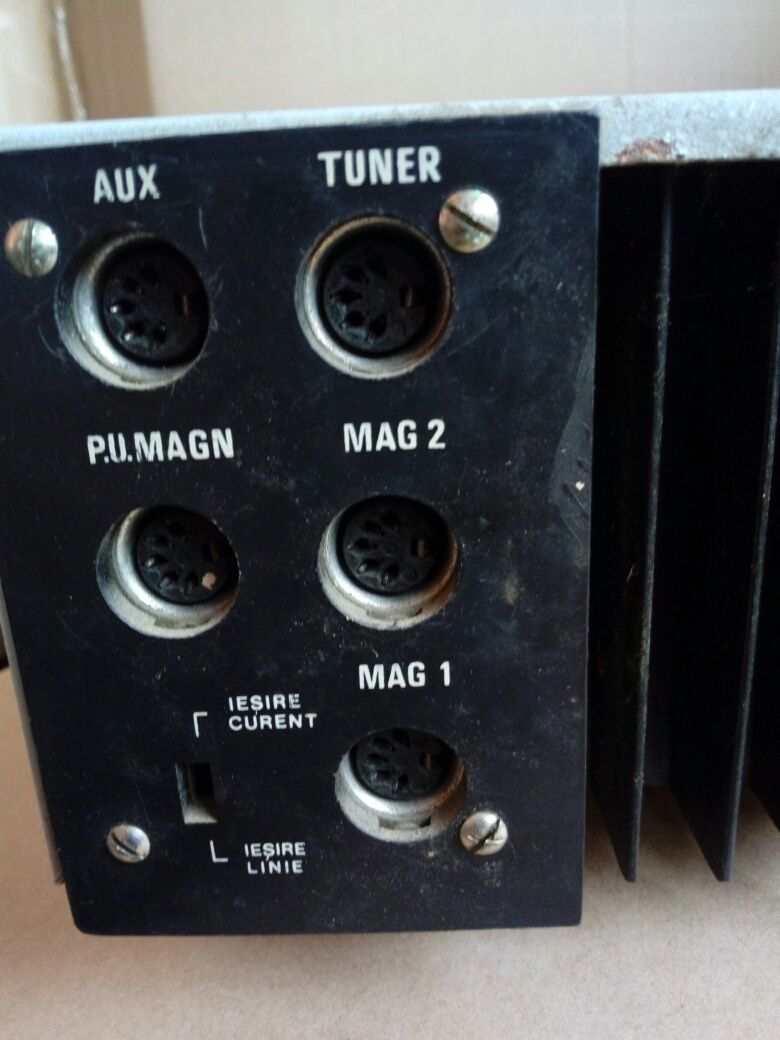 Amplificator Bucuresti 2x35 wati