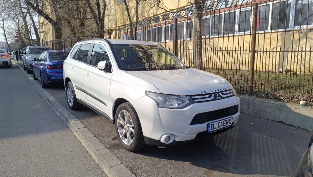 Vand Mitsubishi outlander 3