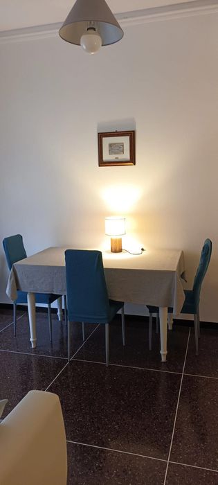 Тристаен апартамент в Италия