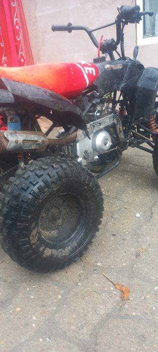 Vând atv de 125cc