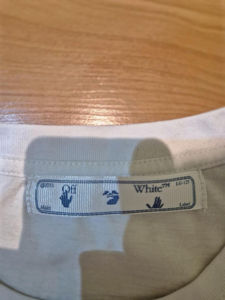 Off white тениска